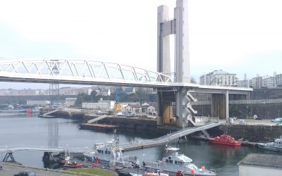 Sur le pont de Recouvrance